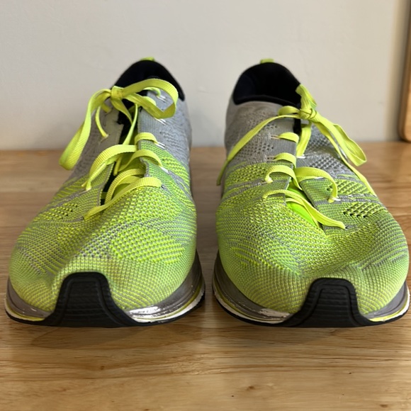 Nike Flyknit Trainer 2012 Men’s size 12 - Picture 2 of 8